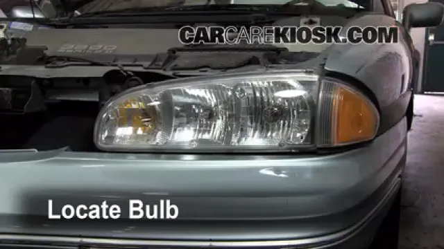 1997 Pontiac Bonneville SE 3.8L V6 Éclairage Feux de croisement (remplacer l'ampoule)